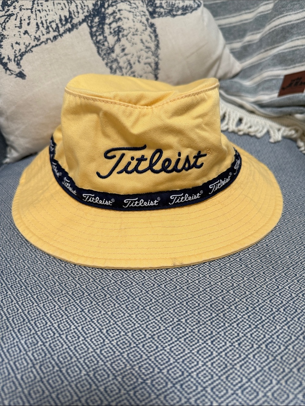 Titleist Yellow Bucket Hat Sz S/M
